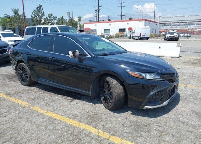 2024 TOYOTA Camry