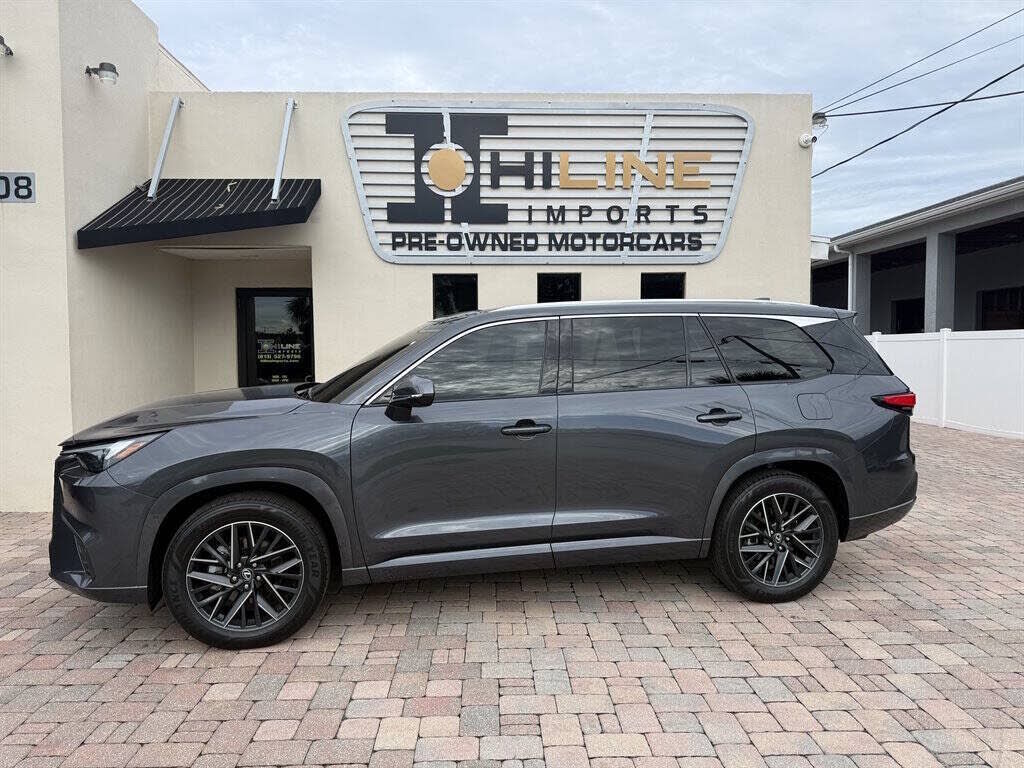 2025 LEXUS TX