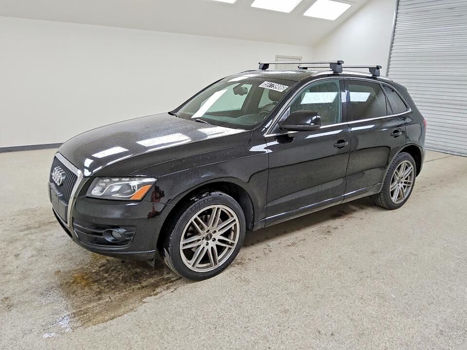 2011 AUDI Q5