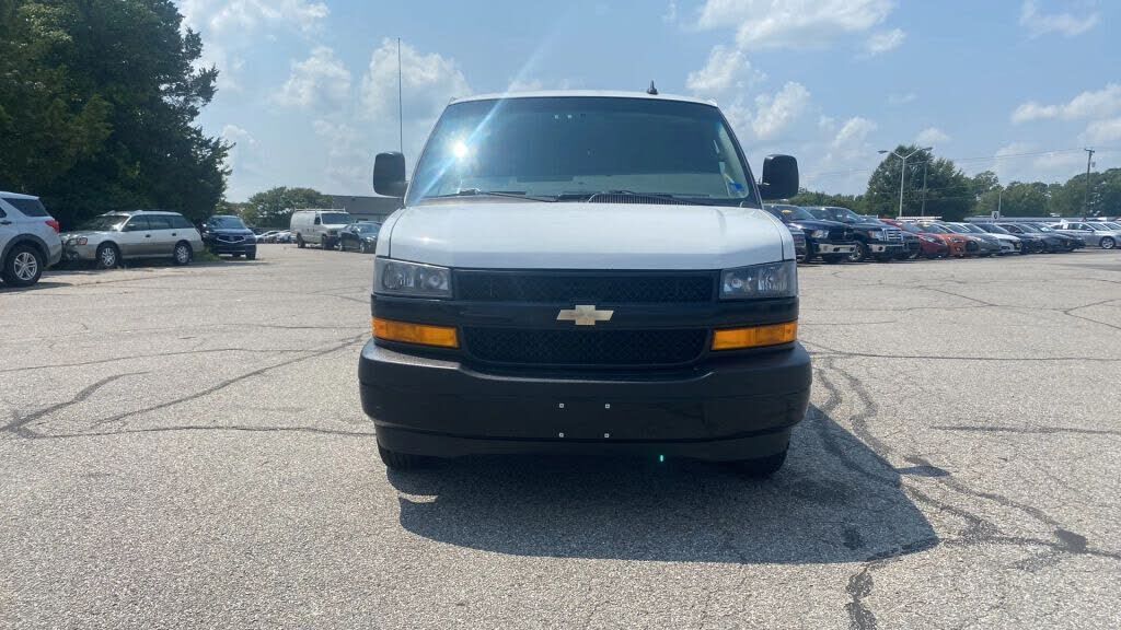 2019 CHEVROLET Express