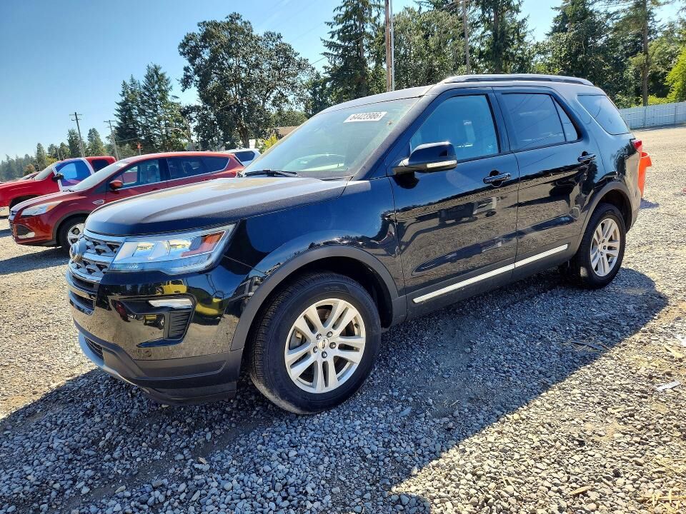 2018 FORD Explorer