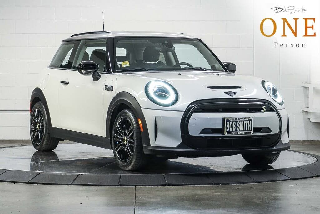 2024 MINI Hardtop