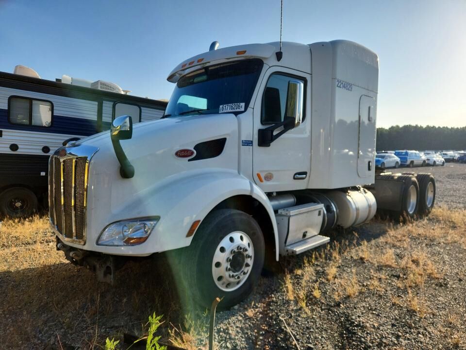 2018 PETERBILT 579