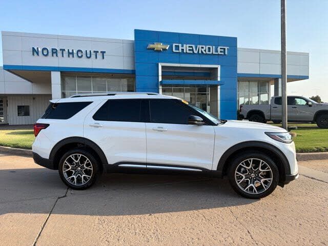 2025 FORD Explorer