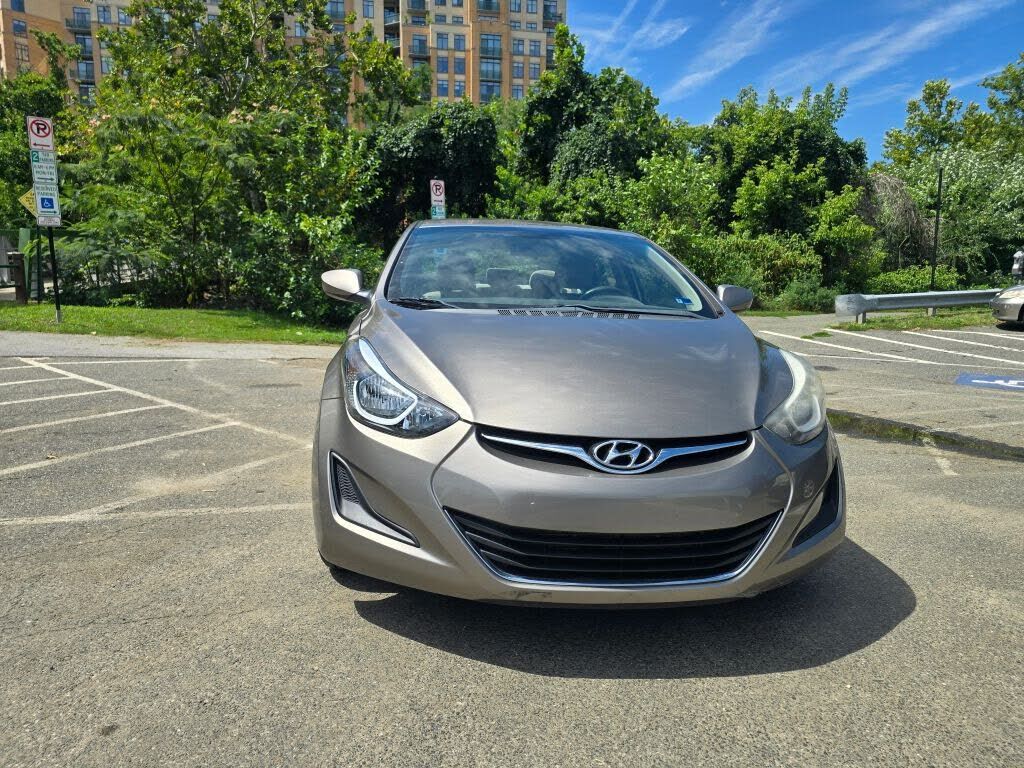 2014 HYUNDAI Elantra