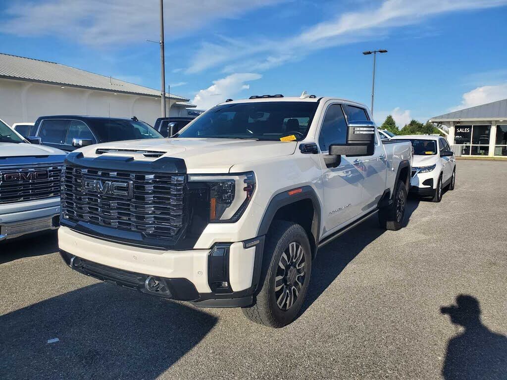 2025 GMC Sierra HD