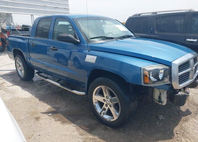 2006 DODGE Dakota