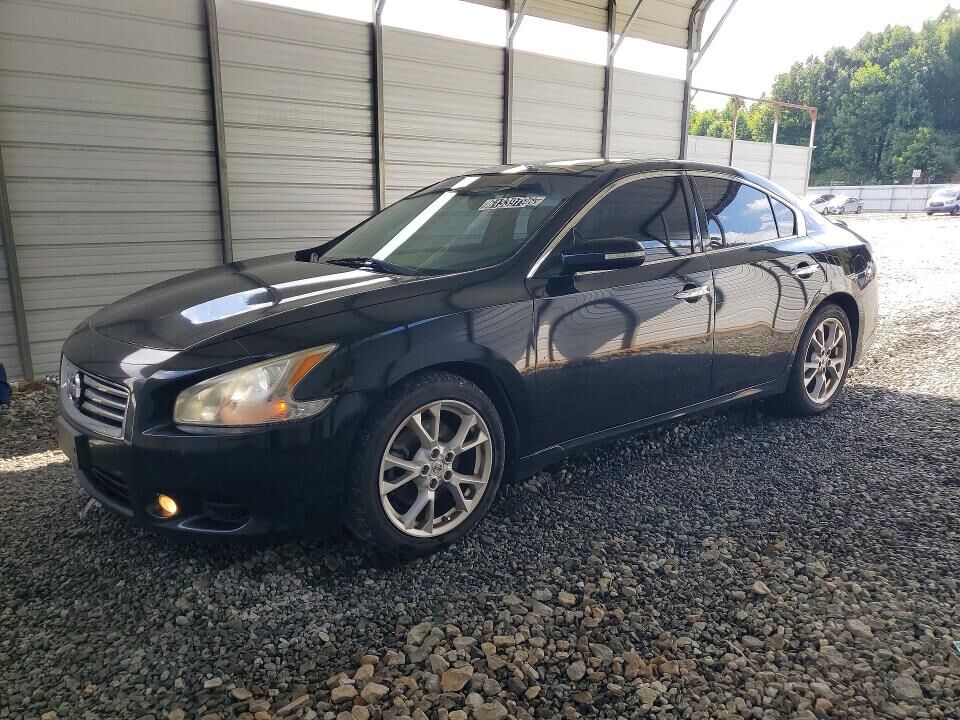 2014 NISSAN Maxima