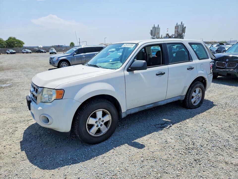 2009 FORD Escape
