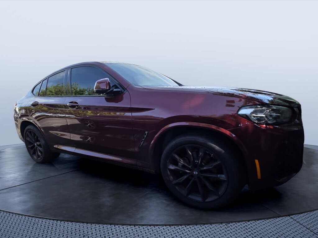 2025 BMW X4