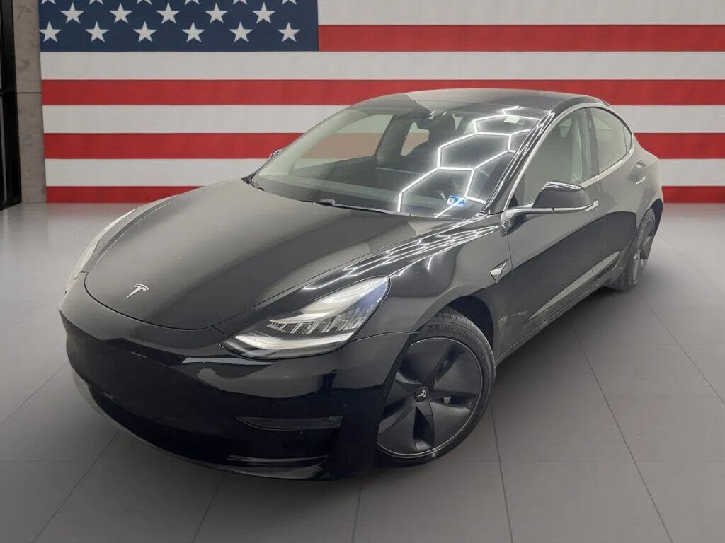 2018 TESLA Model 3