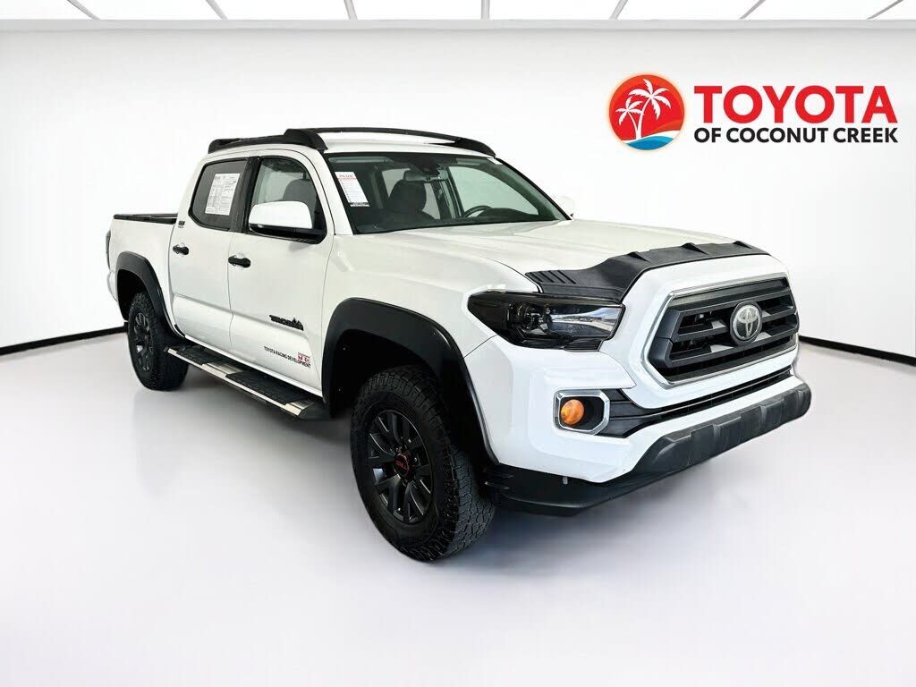 2020 TOYOTA Tacoma