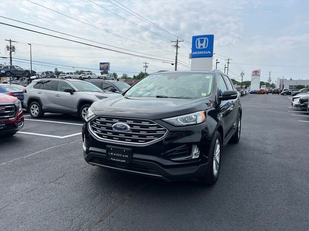 2020 FORD Edge
