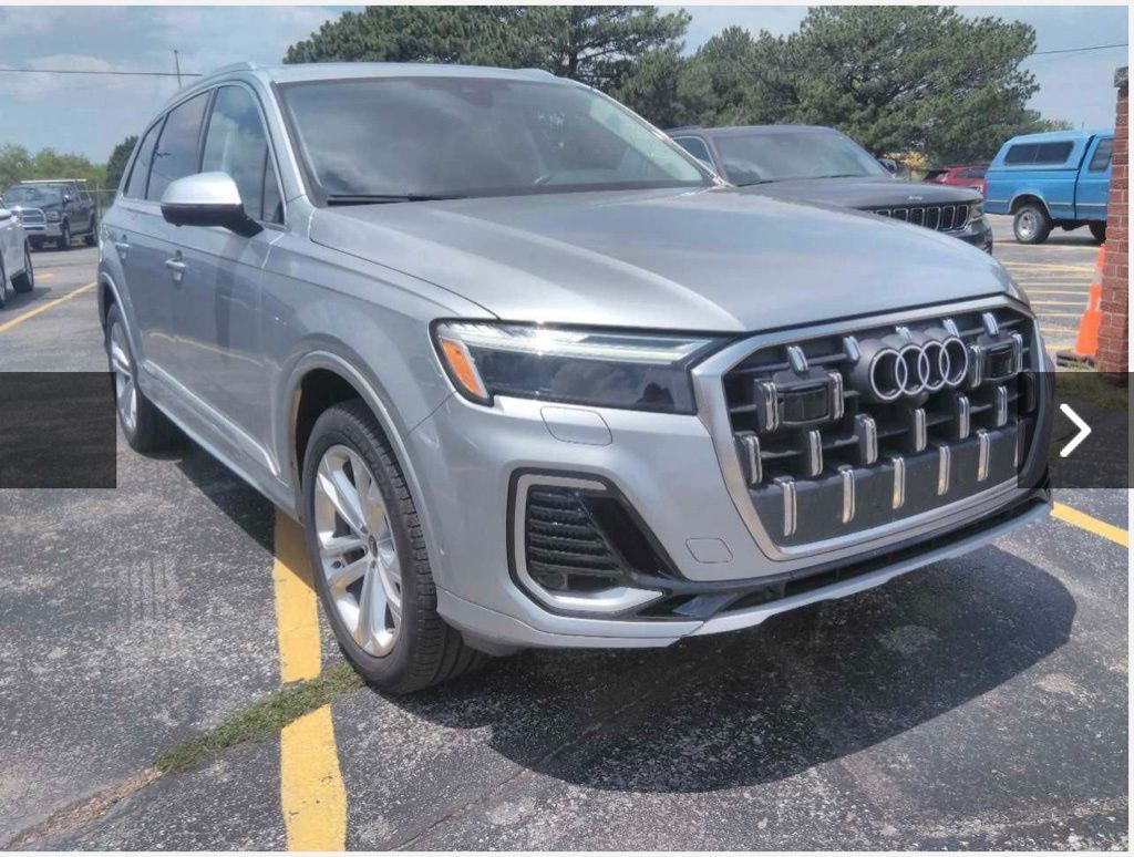 2025 AUDI Q7