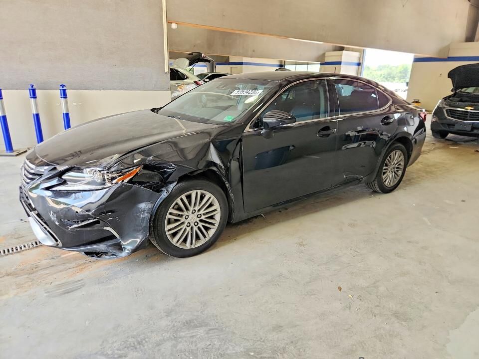 2017 LEXUS ES