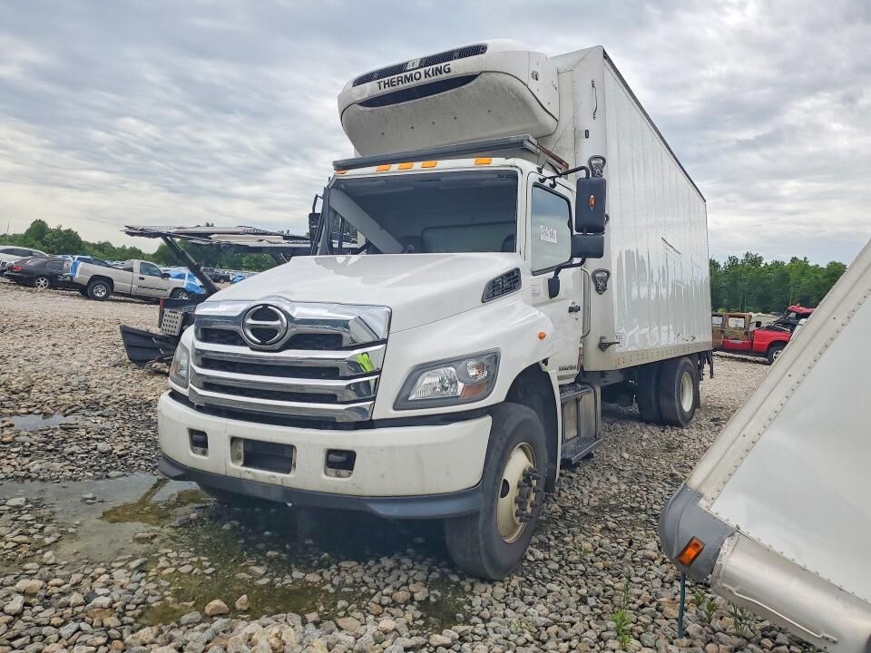 2023 HINO Incomplete Vehicle