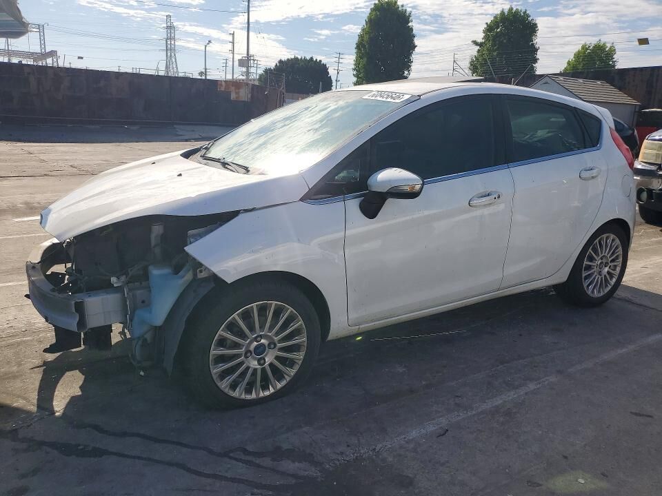2015 FORD Fiesta