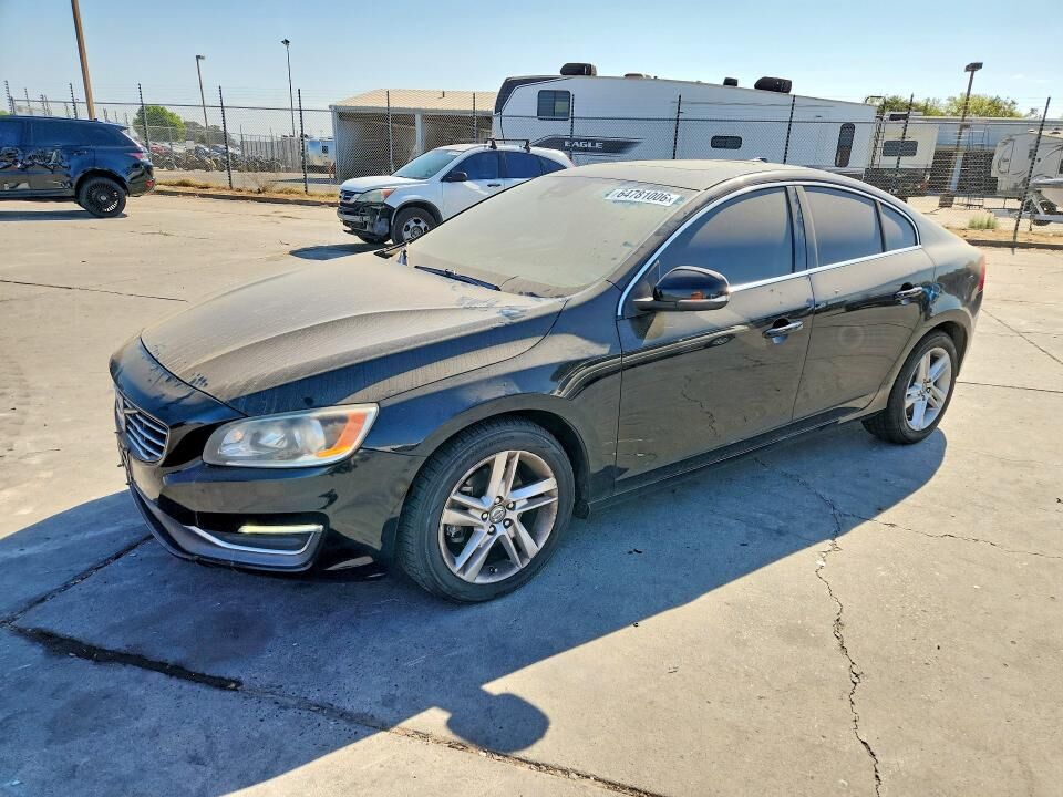 2015 VOLVO S60