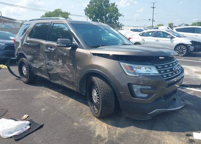 2016 FORD Explorer