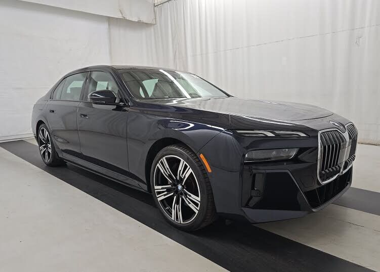 2023 BMW i7