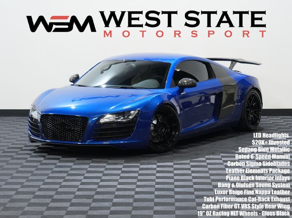 2010 AUDI R8
