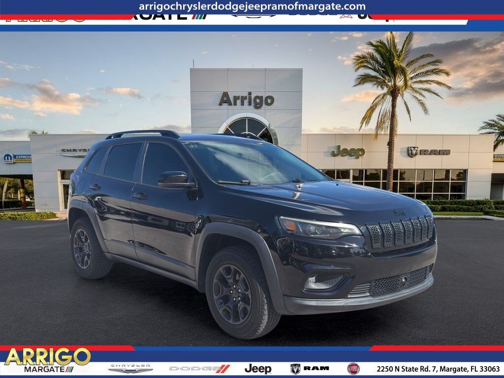 2022 JEEP Cherokee