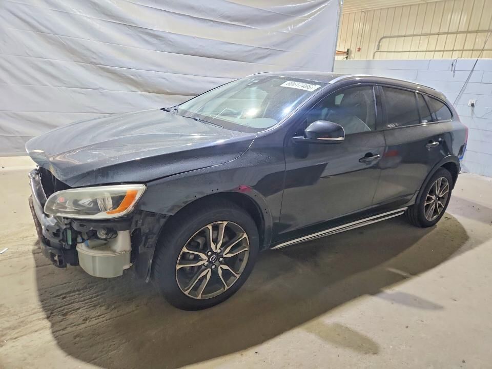 2015 VOLVO V60