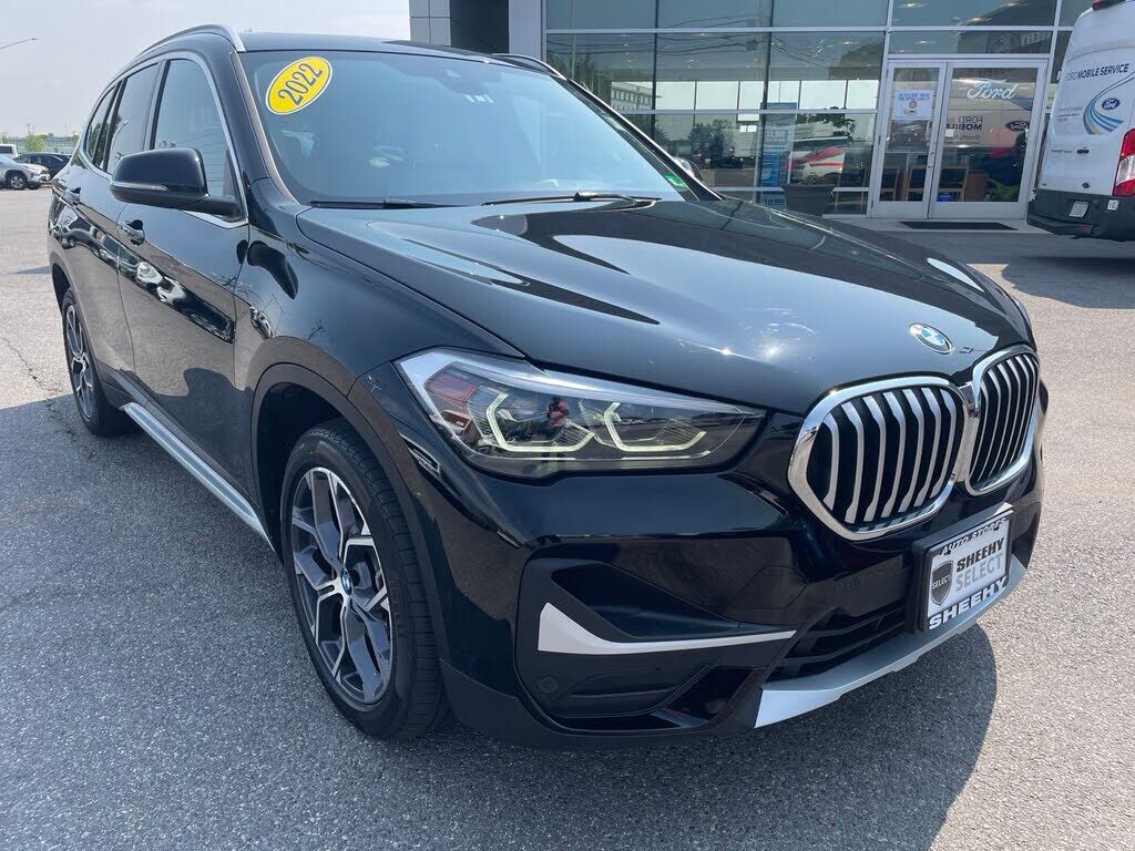 2022 BMW X1