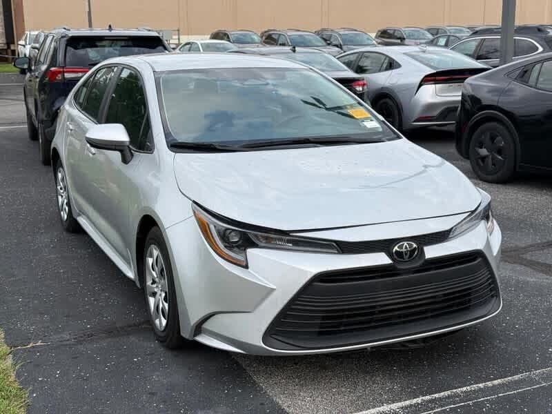 2024 TOYOTA Corolla