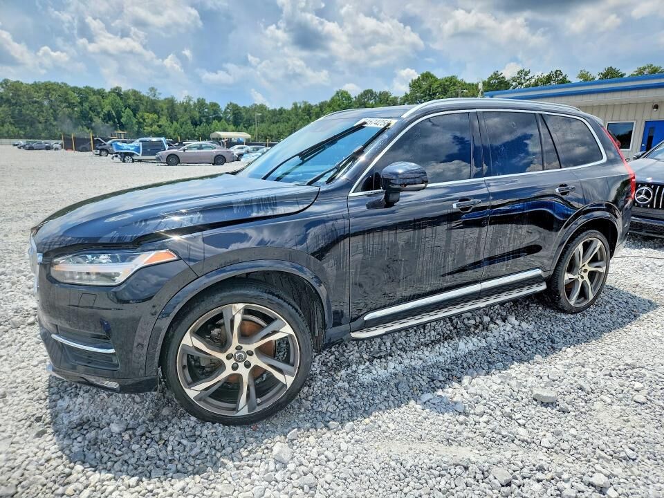 2019 VOLVO XC90