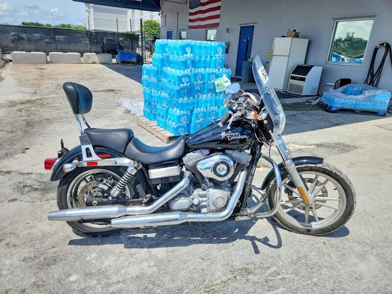2010 HARLEY DAVIDSON Dyna Super Glide