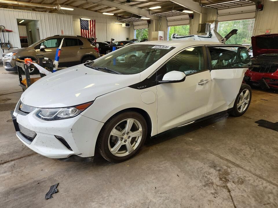 2017 CHEVROLET Volt