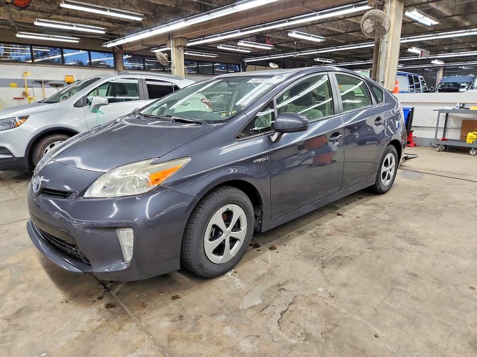 2015 TOYOTA PRIUS