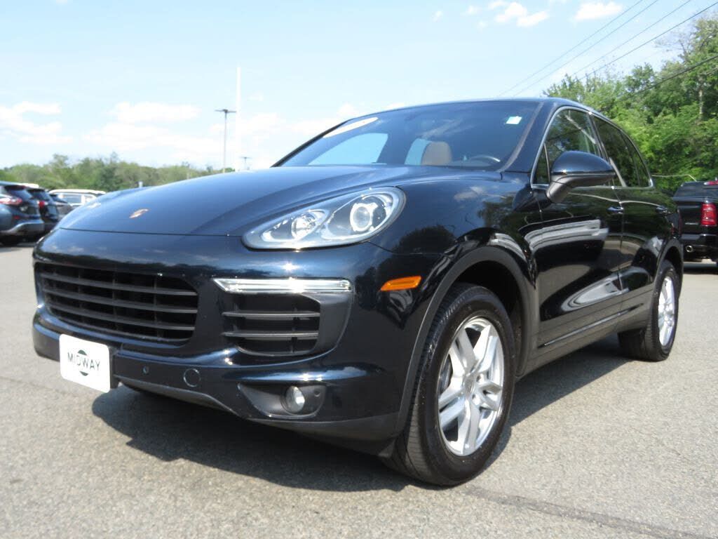 2018 PORSCHE Cayenne