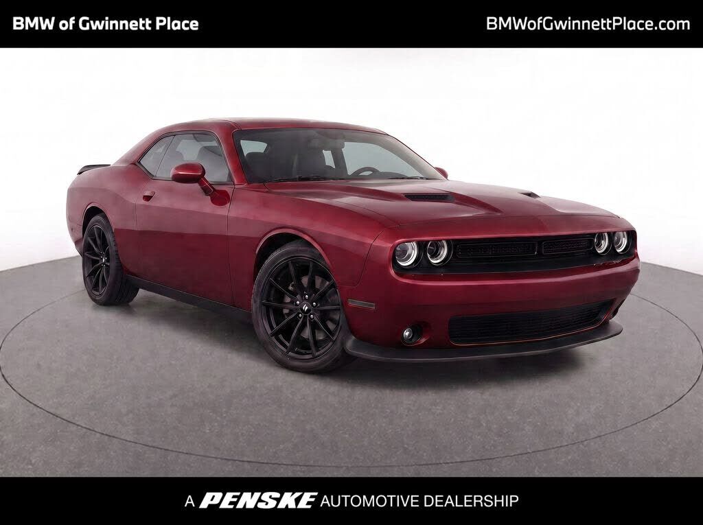 2017 DODGE Challenger
