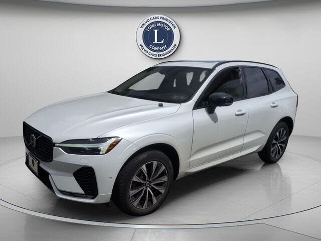 2024 VOLVO XC60