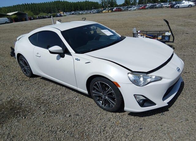 2016 TOYOTA Scion
