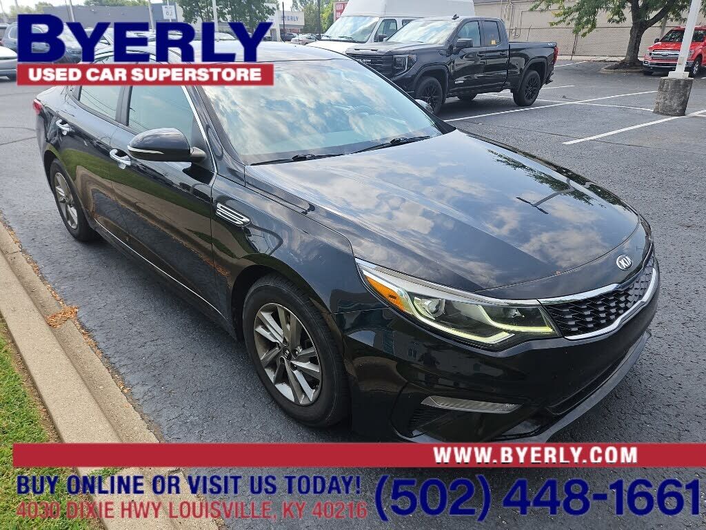 2019 KIA Optima
