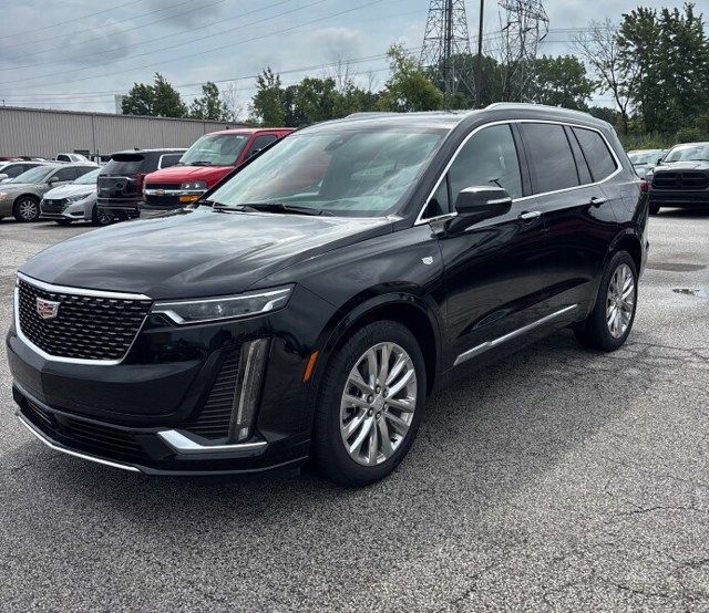 2025 CADILLAC XT6