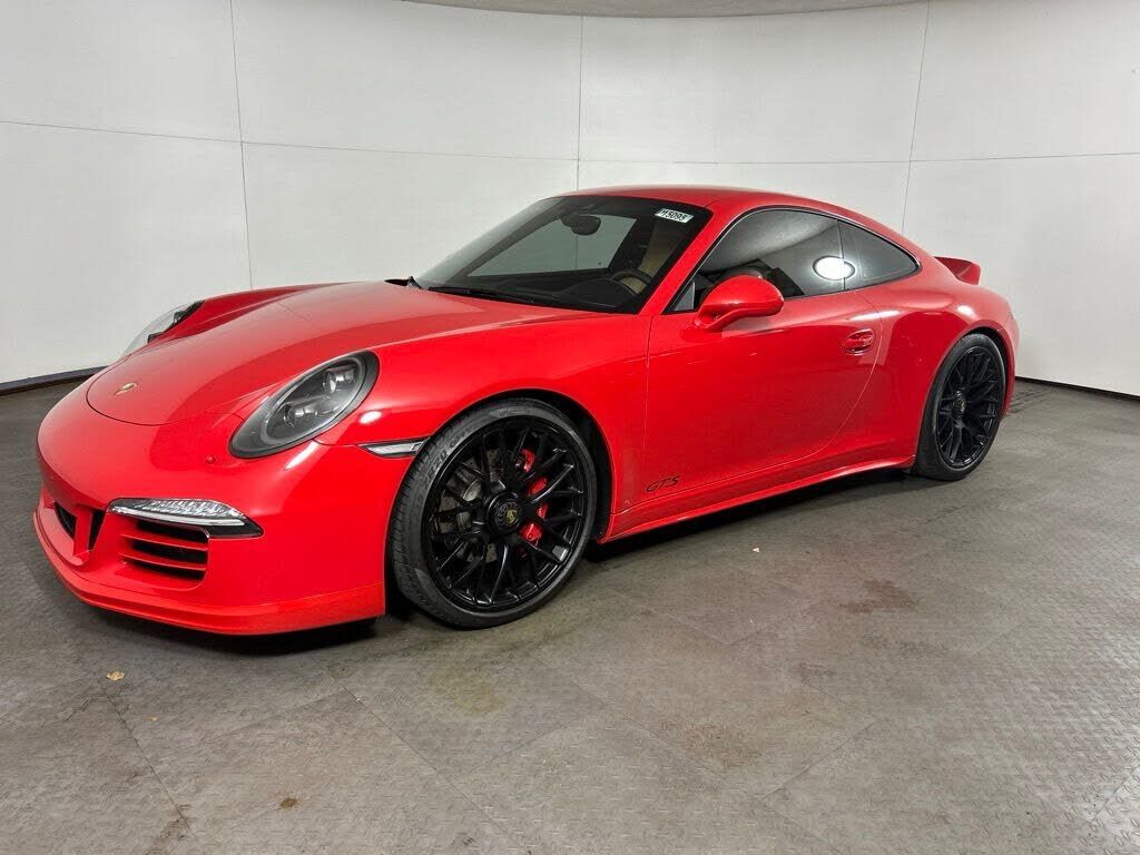 2016 PORSCHE 911
