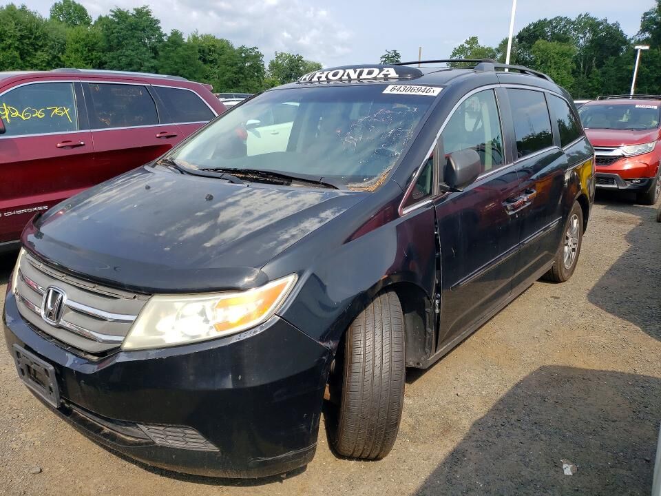2013 HONDA Odyssey