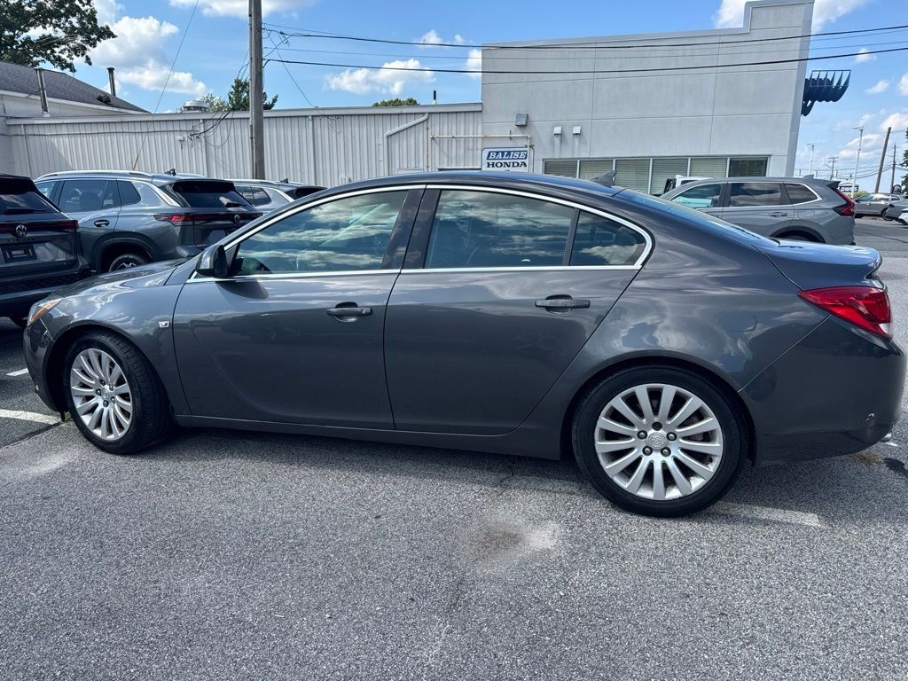 2011 BUICK Regal