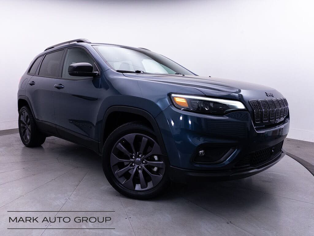 2021 JEEP Cherokee