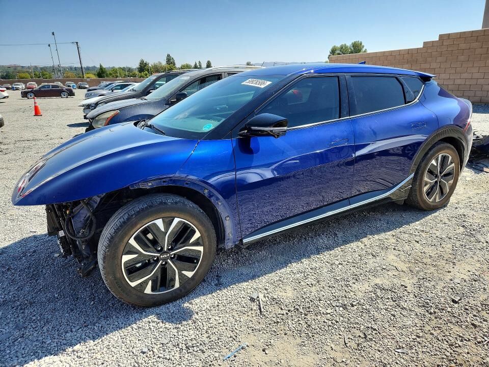 2024 KIA EV6