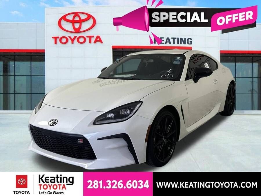 2026 TOYOTA GR86