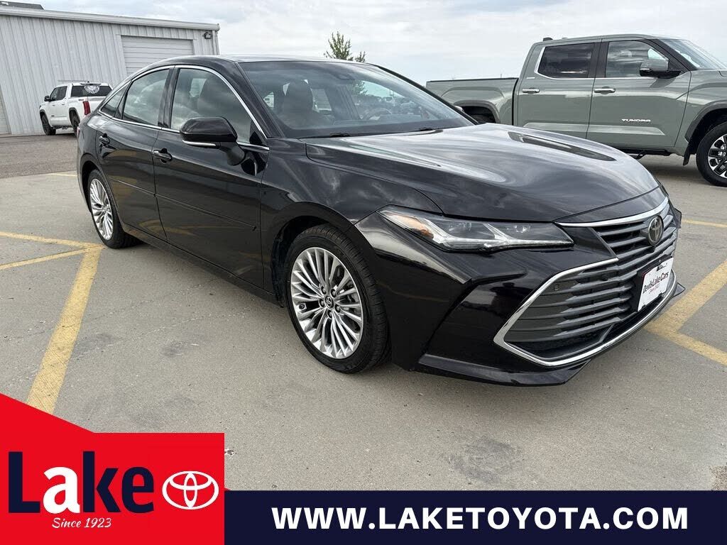 2019 TOYOTA Avalon