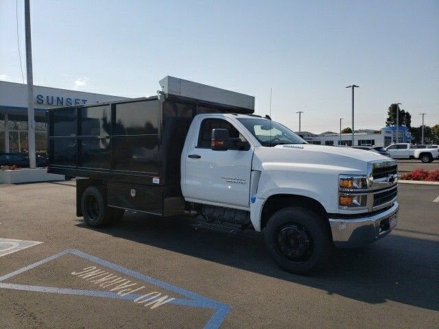 2023 GMC Silverado Medium Duty