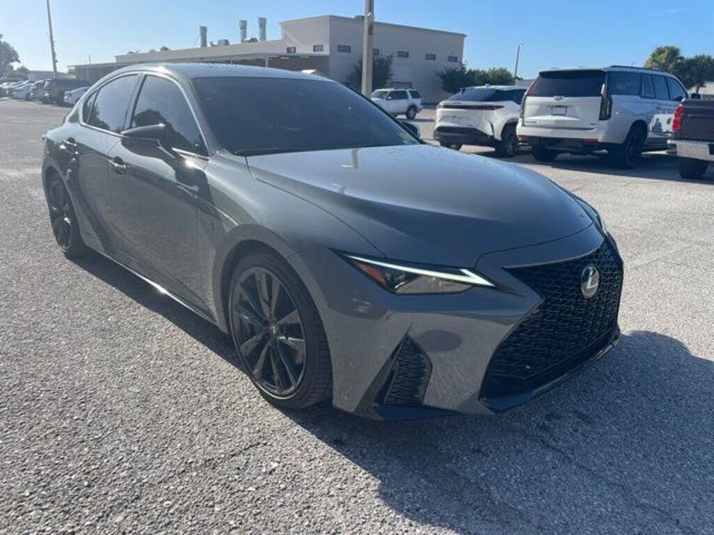 2024 LEXUS IS