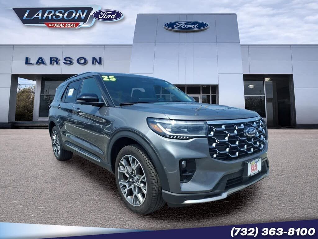 2025 FORD Explorer