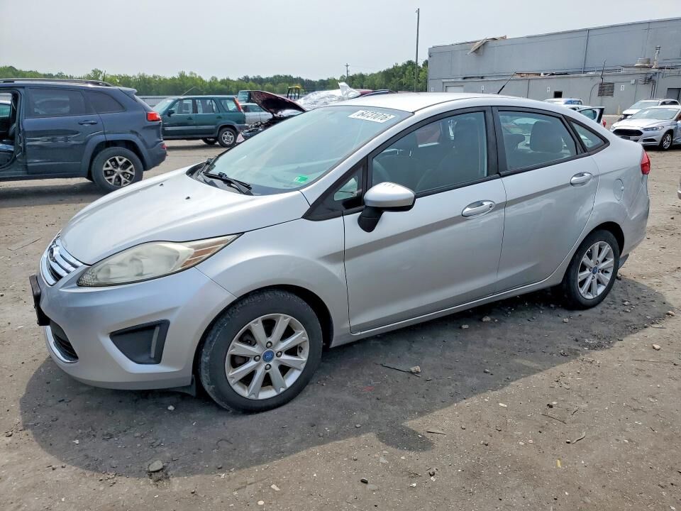 2012 FORD Fiesta